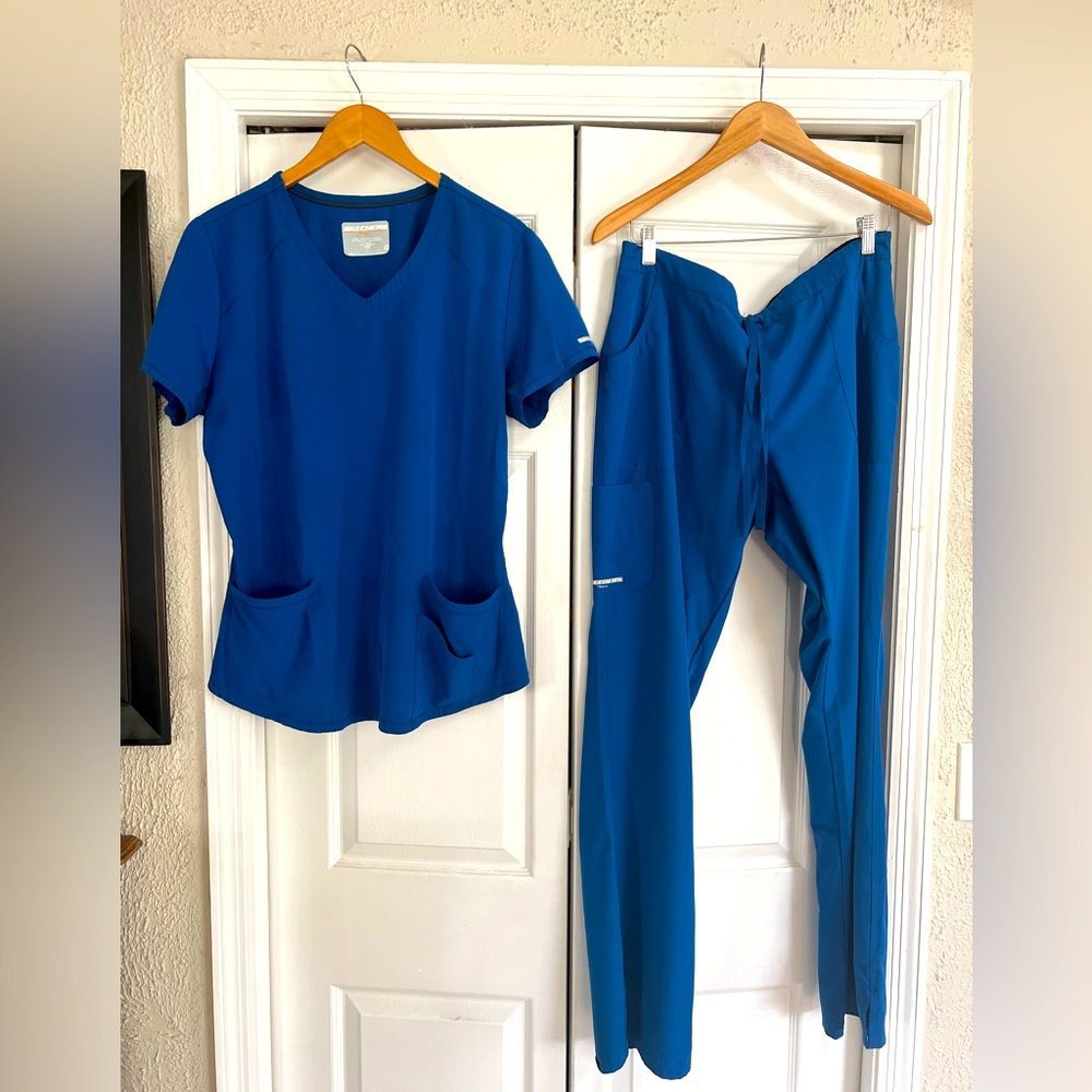 Sketchers Royal blue scrub set